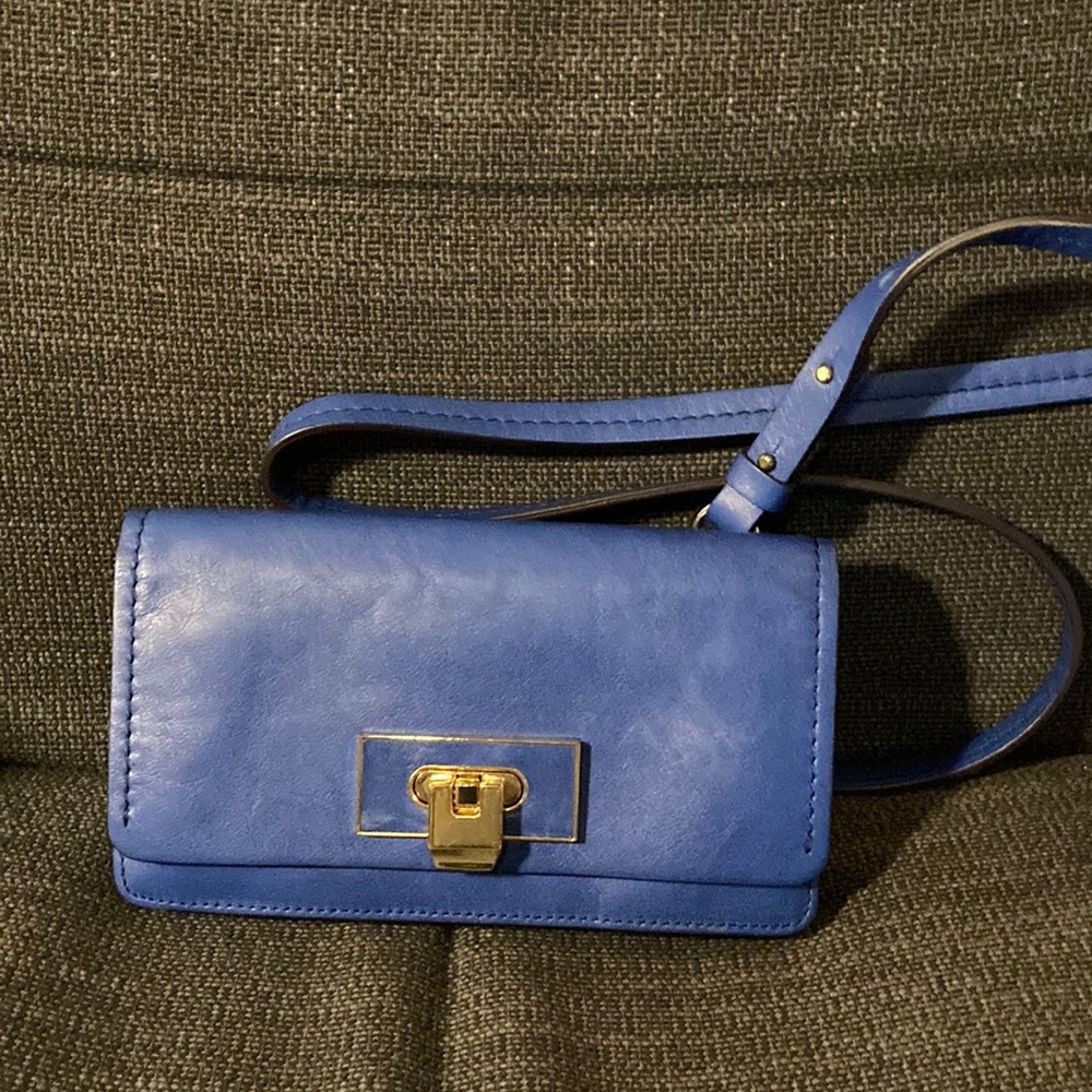 Massimo Dutti beautiful soft italian leather blue crossbody bag